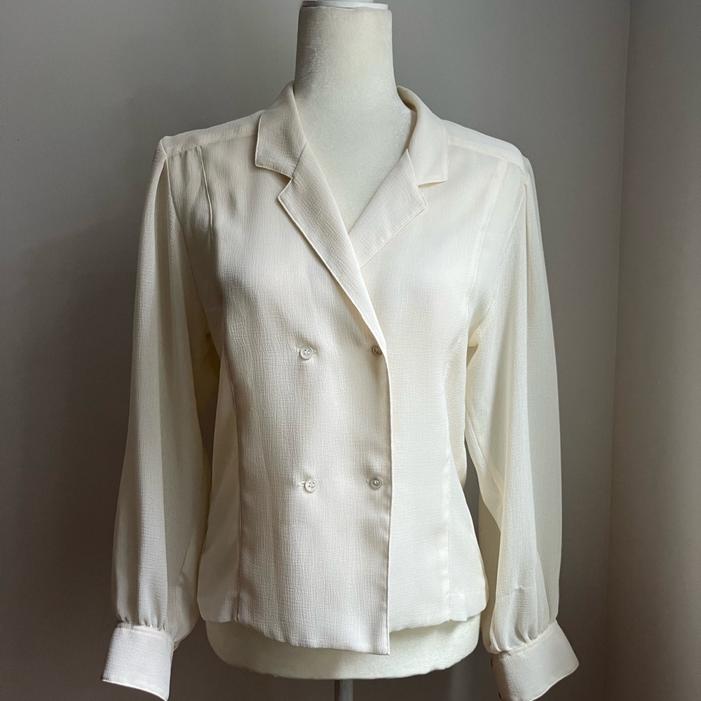 Vintage Liz Claiborne Ivory Semi Sheer Blouse S-M
